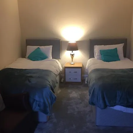 Hotel The Bowers Bar & Restaurant