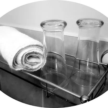 The Bowers Bar & Restaurant Hotel