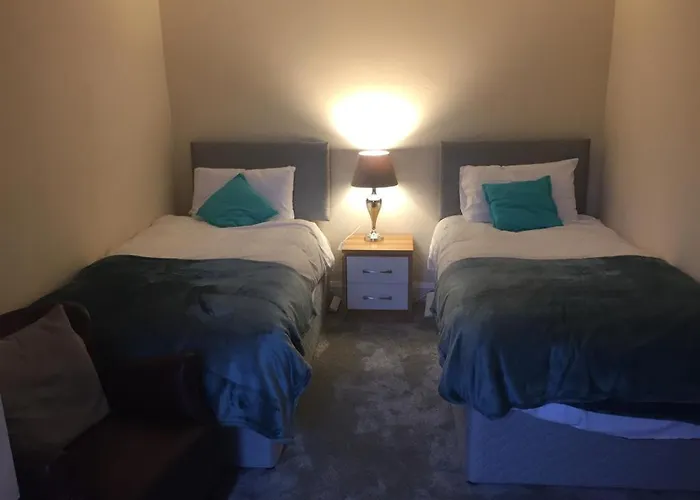 Hotel The Bowers Bar & Restaurant